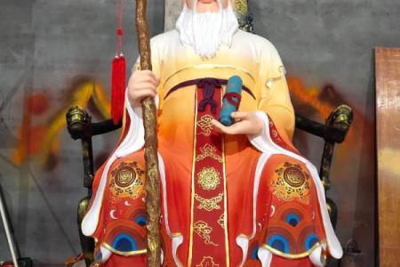 怎么求姻缘 月老神像怎么求姻缘？