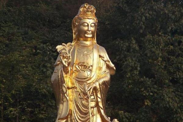印堂痣和观音痣的区别 观音痣是富贵好命的代表